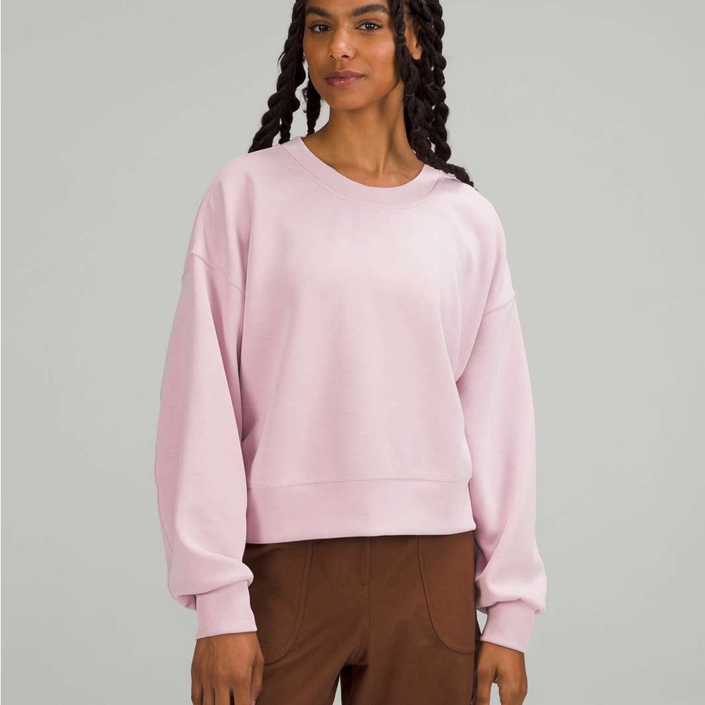 Lululemon Softstreme‎ Perfectly Oversized Cropped Crew Pink Peony Size 6 Pilates